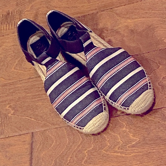 Tory Burch Catalina Red White Blue Stripe Wedge Espadrilles 9 - Picture 2 of 8